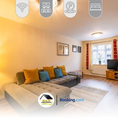 3 Bedroom House By B And R Serviced Accommodation Amesbury With Super Fast Wi-Fi 145Mbps エクステリア 写真