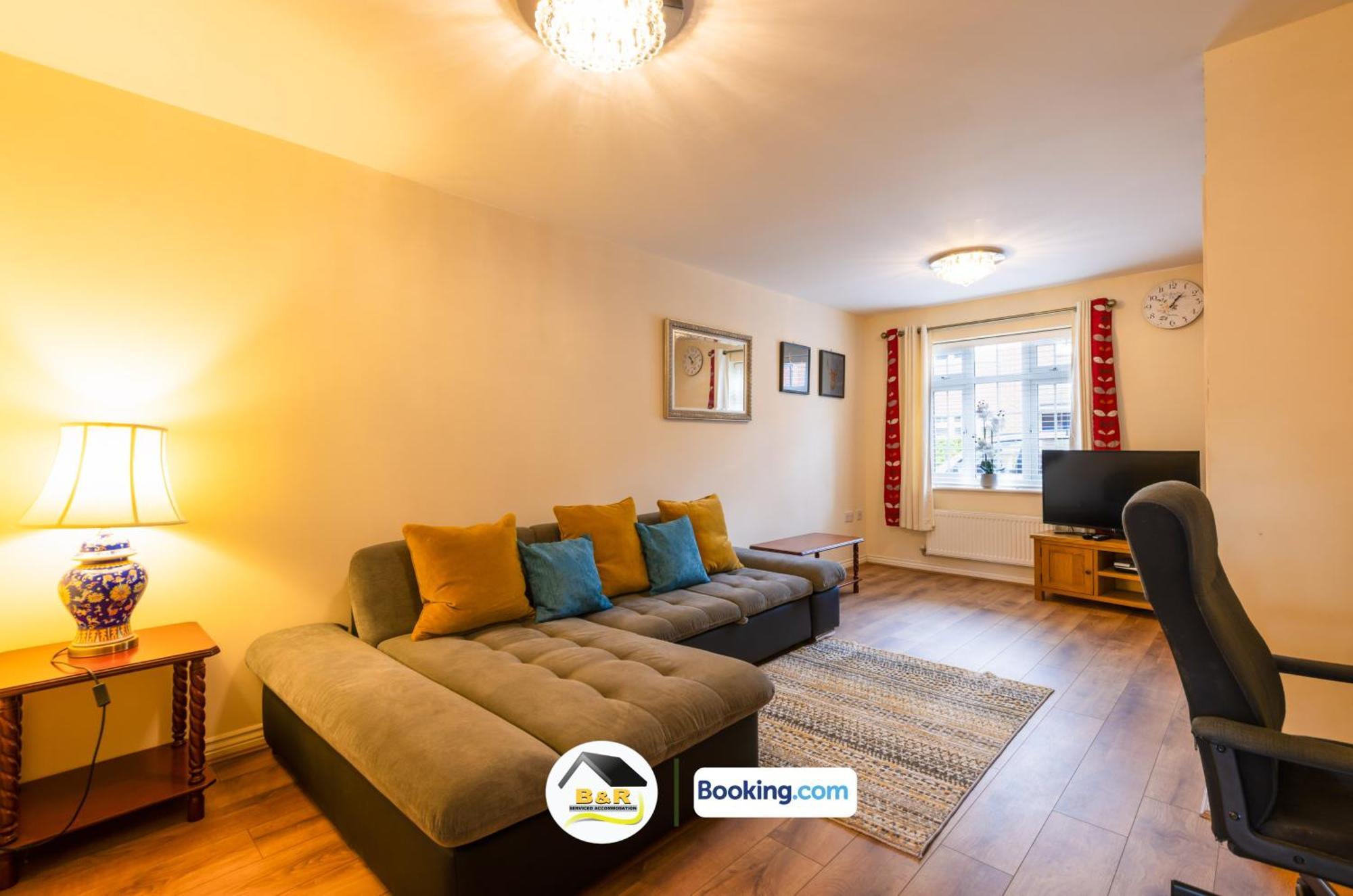 3 Bedroom House By B And R Serviced Accommodation Amesbury With Super Fast Wi-Fi 145Mbps エクステリア 写真